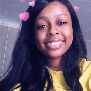 Meet your Posher, Kayla